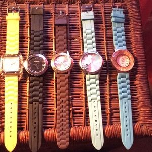 Set of five watches